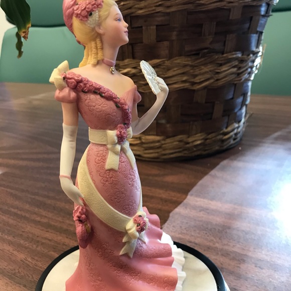 Lenox Royal Reception 1992 figurine - Picture 6 of 8